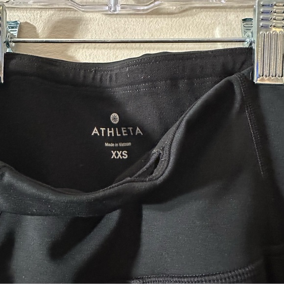 Athleta leggings xxs like new - Picture 3 of 3
